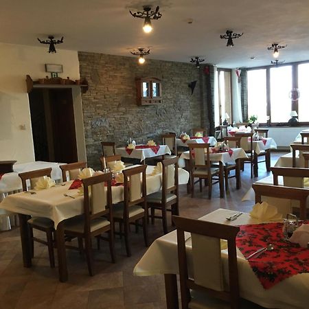 Hotel Dwor Karolowka Закопане Екстер'єр фото